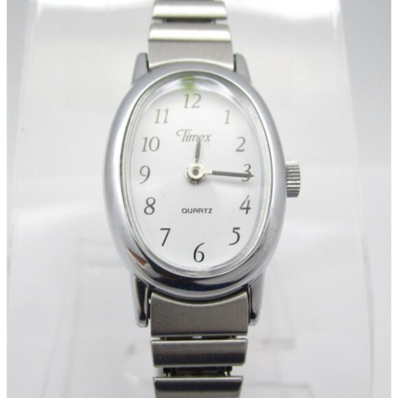 Women Timex Quartz WR Analog 18mm Oval Watch (I8) "New Battery" - Picture 1 of 11